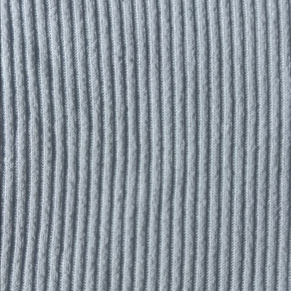 Abercrombie & Fitch light blue ribbed top - Picture 5 of 5
